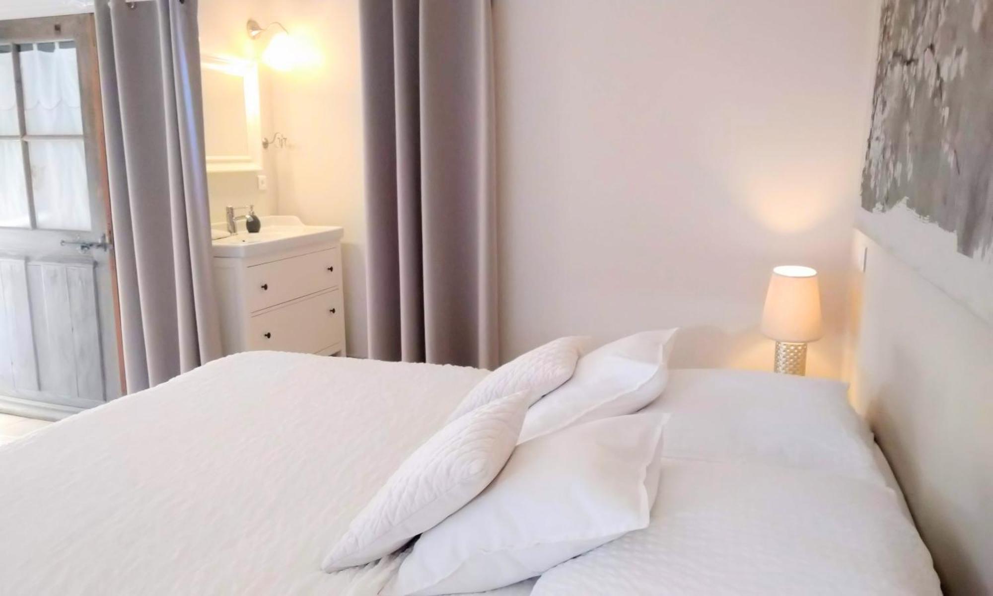 La Ferme Les Eybrachas Hotel Reauville Ruang foto