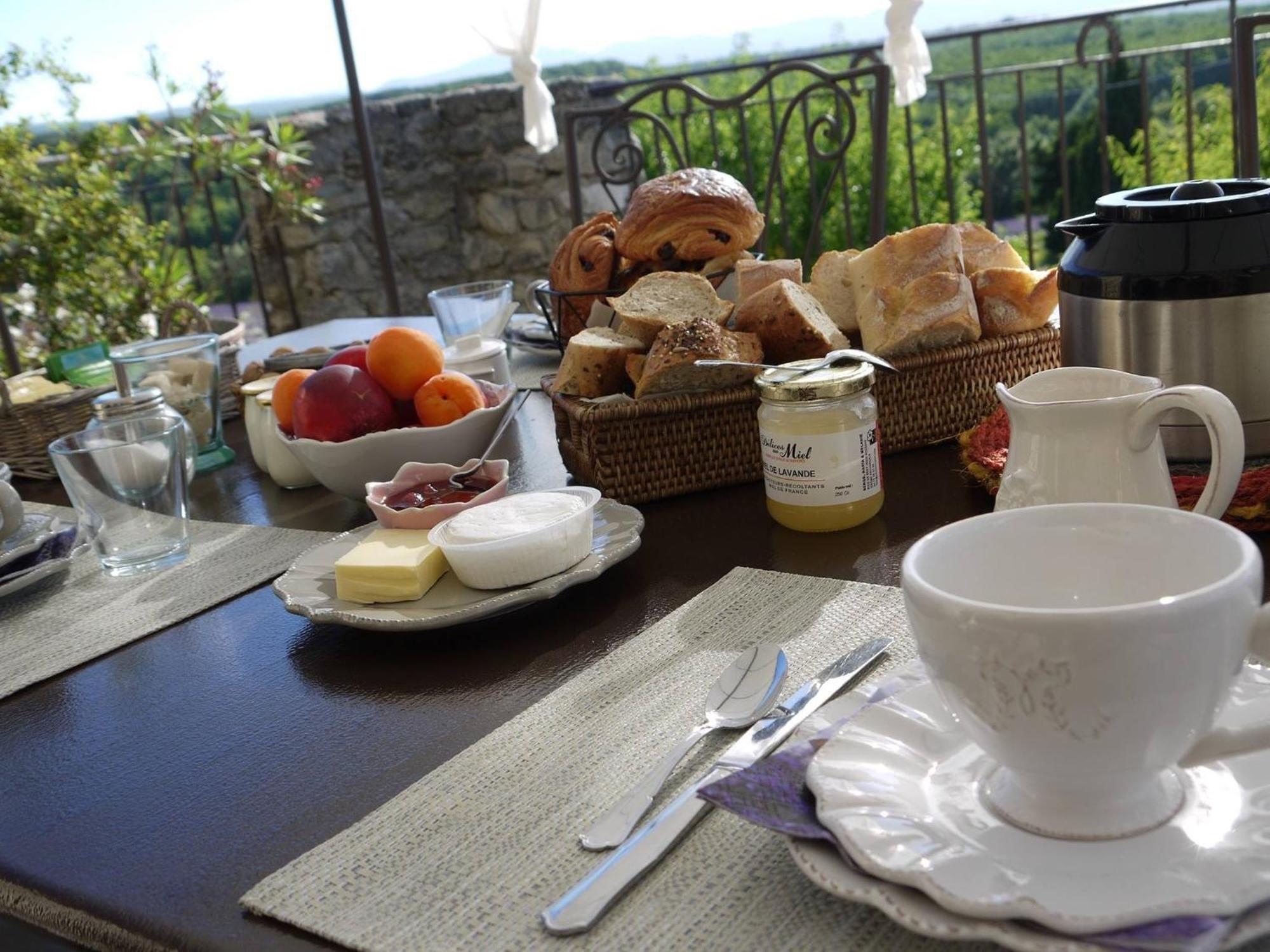La Ferme Les Eybrachas Hotel Reauville Bagian luar foto